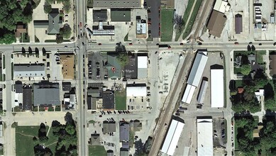 210 N Main St, Chatham, IL - aerial  map view