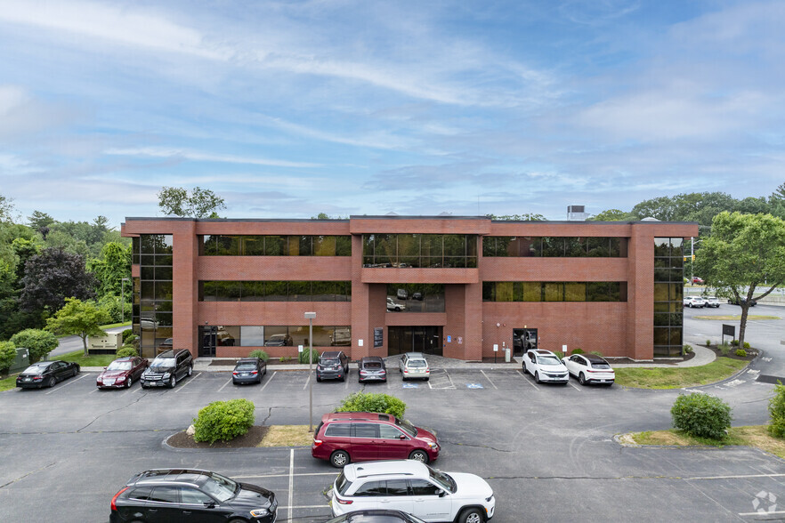 1 Stiles Rd, Salem, NH for sale - Building Photo - Image 3 of 5