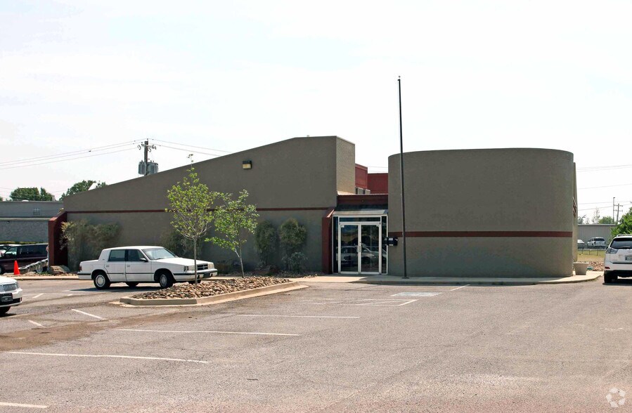 7304 N Comanche Ave, Oklahoma City, OK à louer - Photo principale - Image 1 de 24