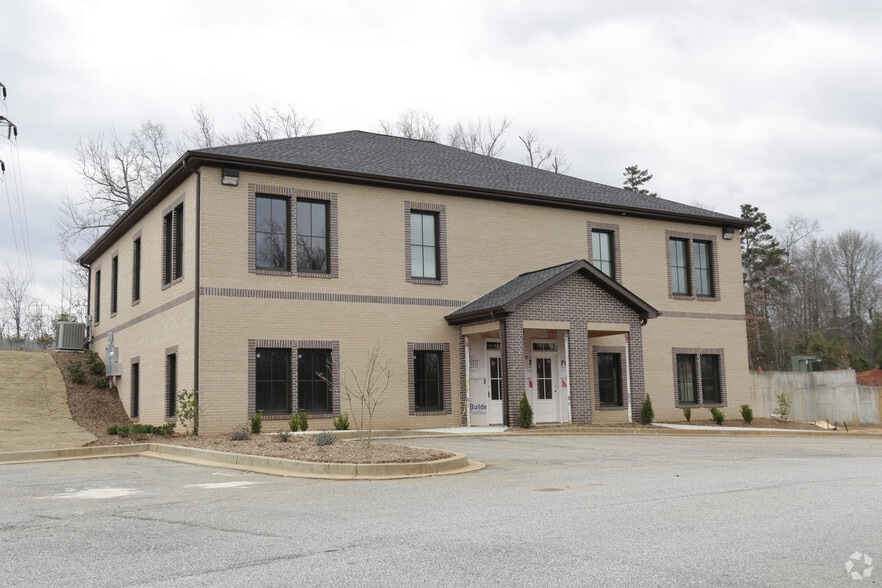 501 Roper Creek Dr, Greenville, SC for sale - Building Photo - Image 3 of 3