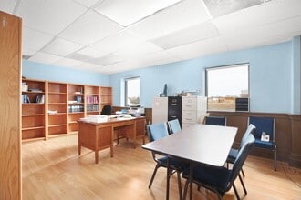 9304 Onyx Ct, Fredericksburg, VA for lease Interior Photo- Image 2 of 16