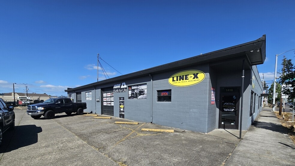 1406 Tennant Way, Longview, WA for sale - Building Photo - Image 3 of 21