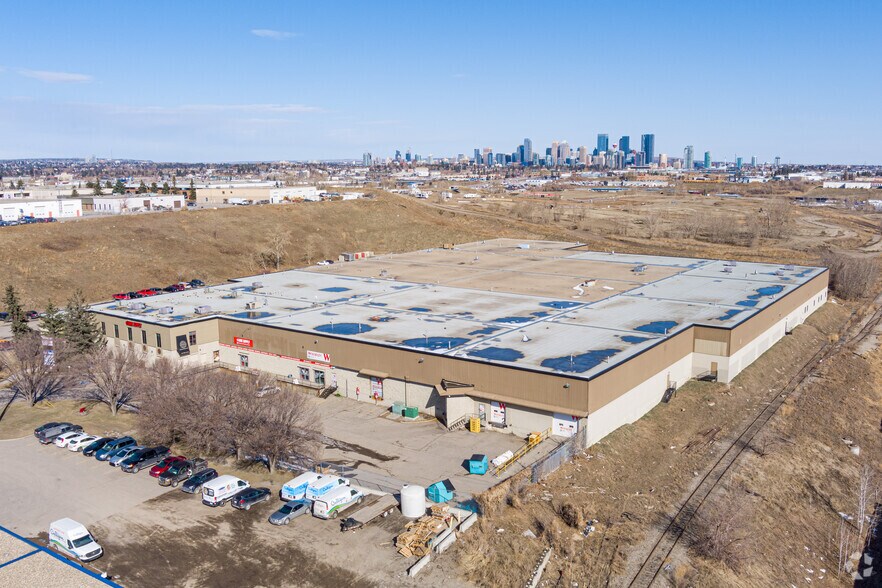 5760 9th St SE, Calgary, AB for lease - Aerial - Image 3 of 4