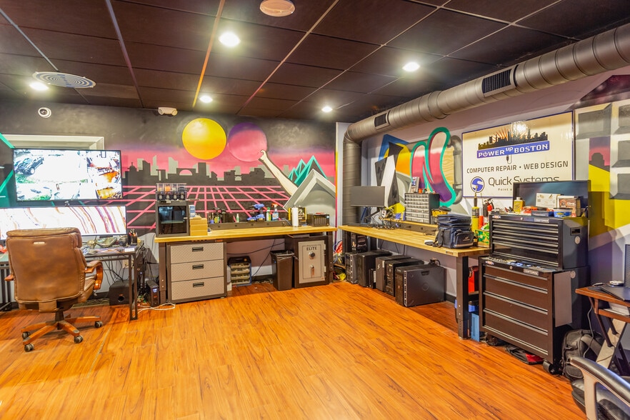 24 Samoset St, Plymouth, MA for sale - Building Photo - Image 3 of 21
