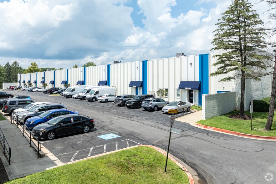 8919 McGaw Ct, Columbia, MD à louer - Photo principale - Image 2 de 2