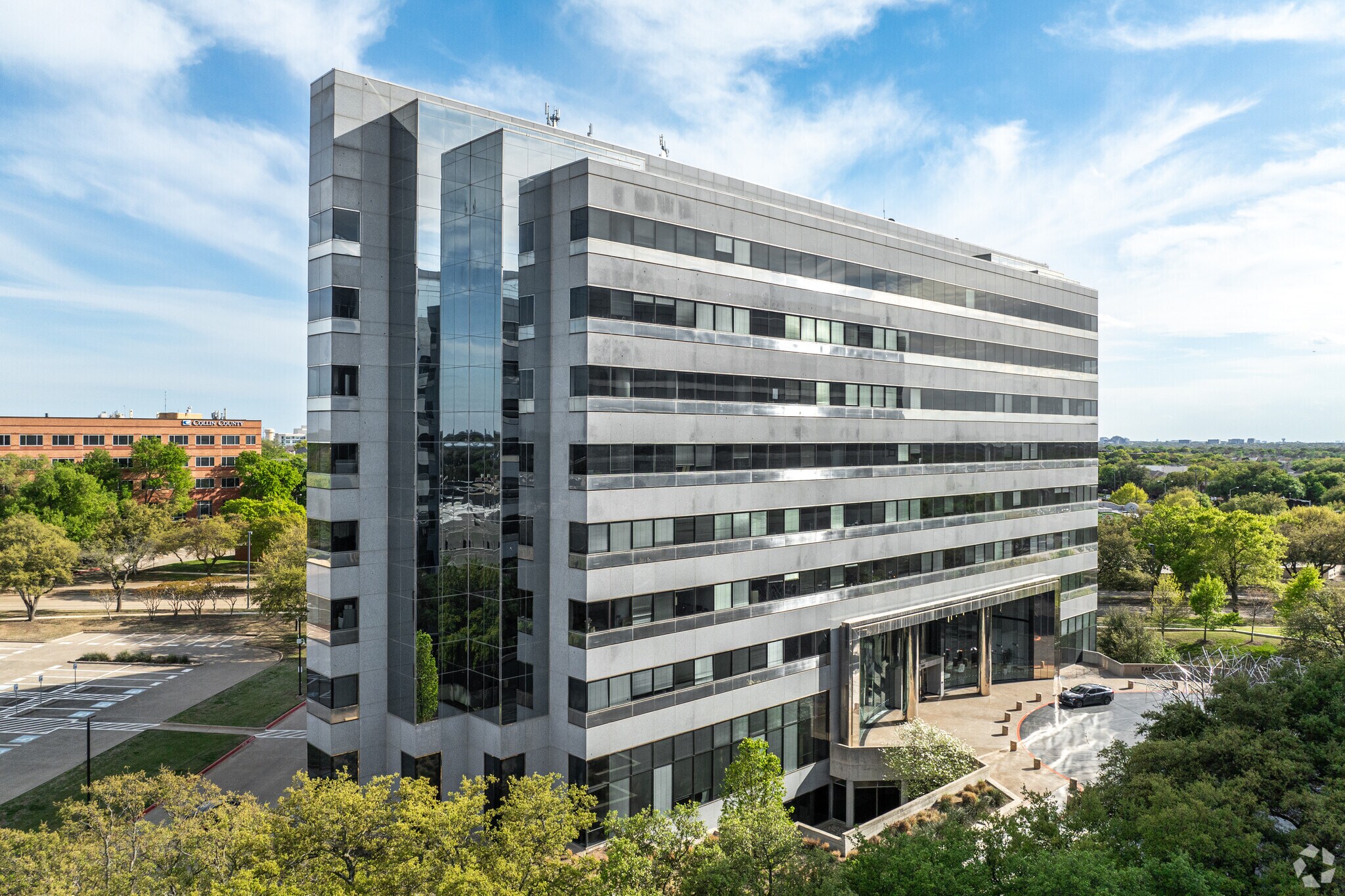 4965 Preston Park Blvd, Plano, TX à louer Photo principale- Image 1 de 11