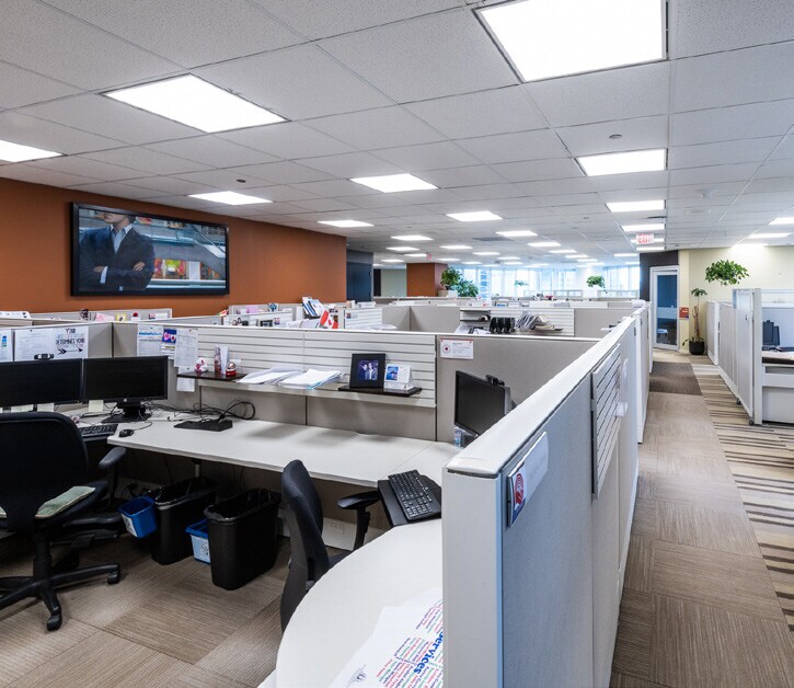 200 King St W, Toronto, ON M5H 3T4 - Office for Lease | LoopNet Canada