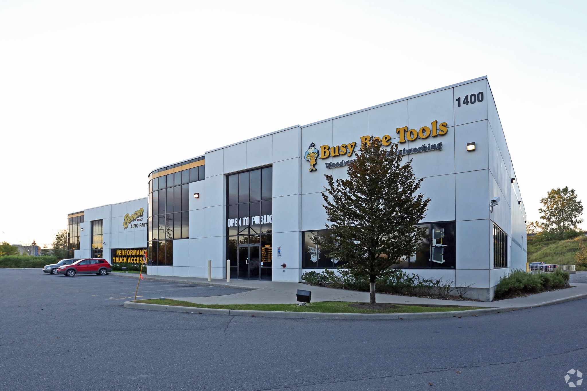 1400 Ages Dr, Ottawa, ON for sale Primary Photo- Image 1 of 1