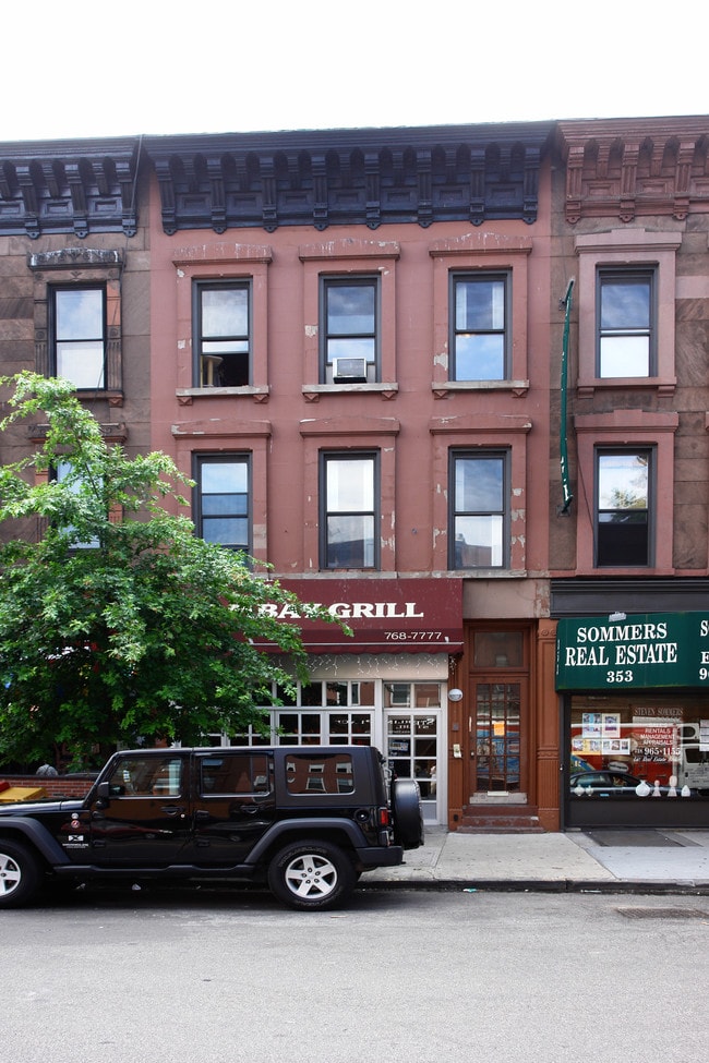 Plus de détails pour 351 7th Ave, Brooklyn, NY - Commerce de détail à louer