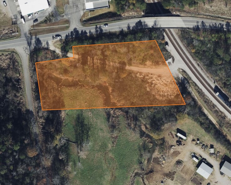 650 Black Creek Rd, Fultondale, AL for lease - Building Photo - Image 2 of 10