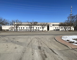 Plus de détails pour 1225 E West Maple Rd, Walled Lake, MI - Bureau, Industriel à louer