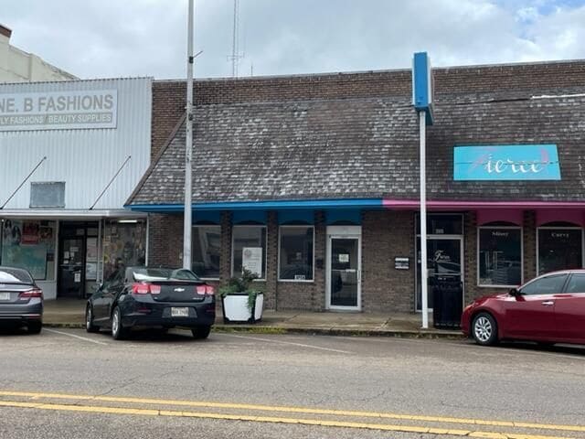 2951 Jefferson St, Macon, MS à vendre - Photo du bâtiment - Image 1 de 12