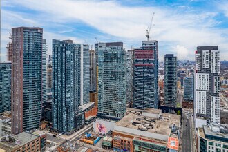 288-292 Adelaide St W, Toronto, ON - AERIAL map view