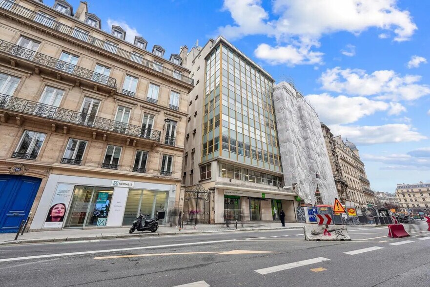 76 Rue Saint-Lazare, Paris for sale - Building Photo - Image 1 of 15