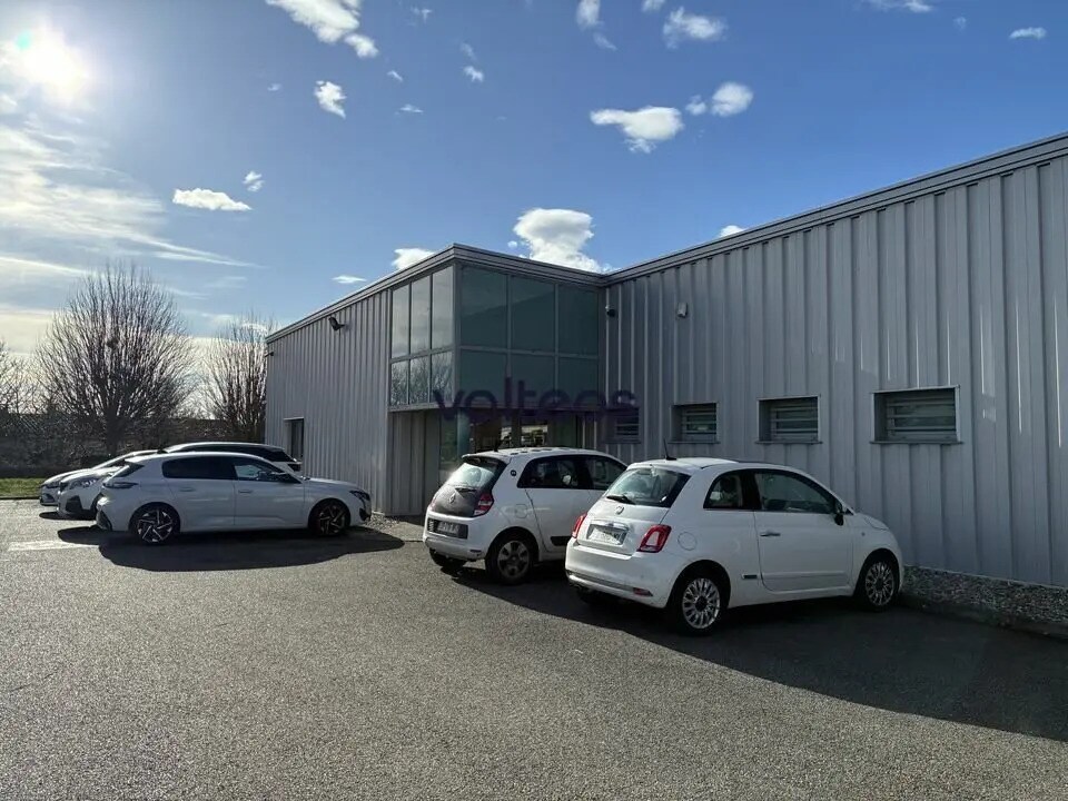 5 Chemin De Vignalis, Flourens for lease Primary Photo- Image 1 of 12