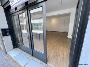 Bureau/Commerce de détail dans Barcelone, Barcelona à louer Photo intérieure- Image 2 de 11