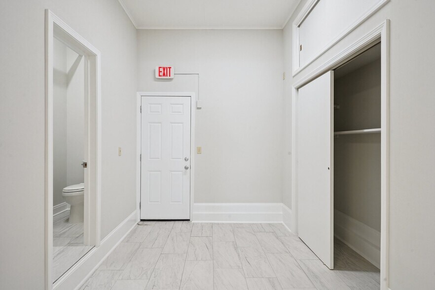 4705 Iberville St, New Orleans, LA à louer - Photo du bâtiment - Image 3 de 12