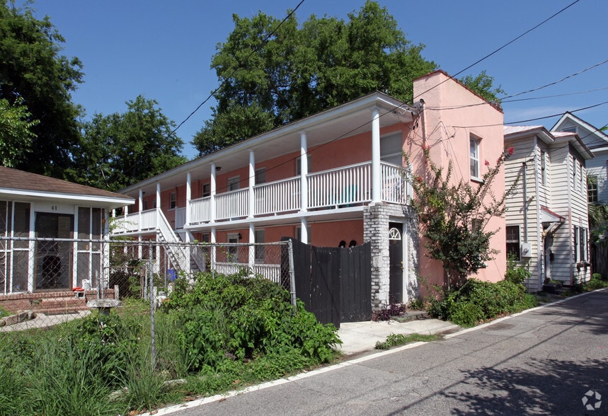 43 Rose Ln, Charleston, SC à vendre - Photo principale - Image 1 de 7