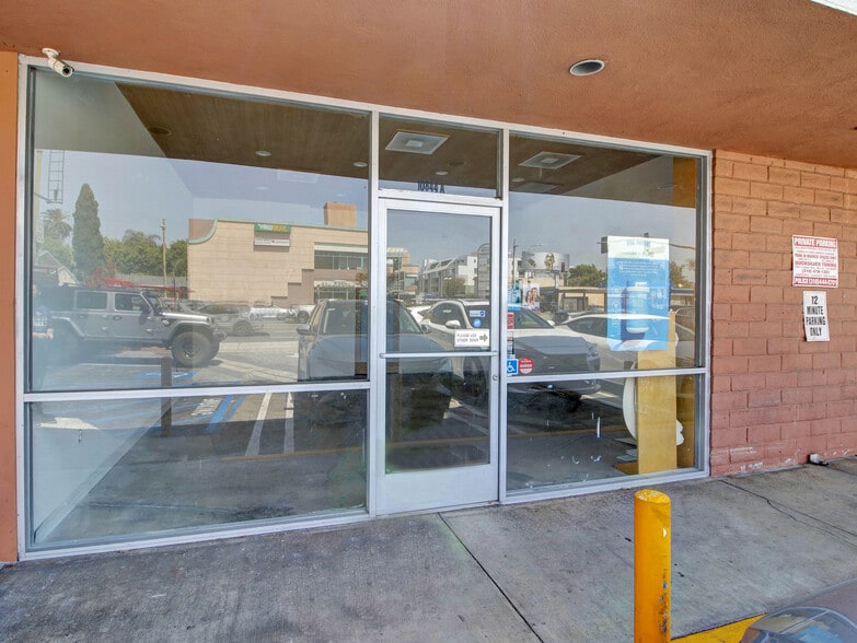 10840 W Olympic Blvd, Los Angeles, CA for lease - Building Photo - Image 3 of 14