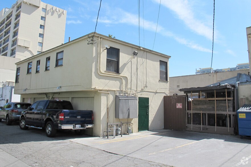 339 Washington Blvd, Marina del Rey, CA à vendre - Photo du bâtiment - Image 2 de 4