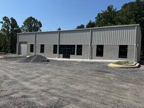 841 Charlotte Hwy, Fairview, NC for lease Interior Photo- Image 1 of 7