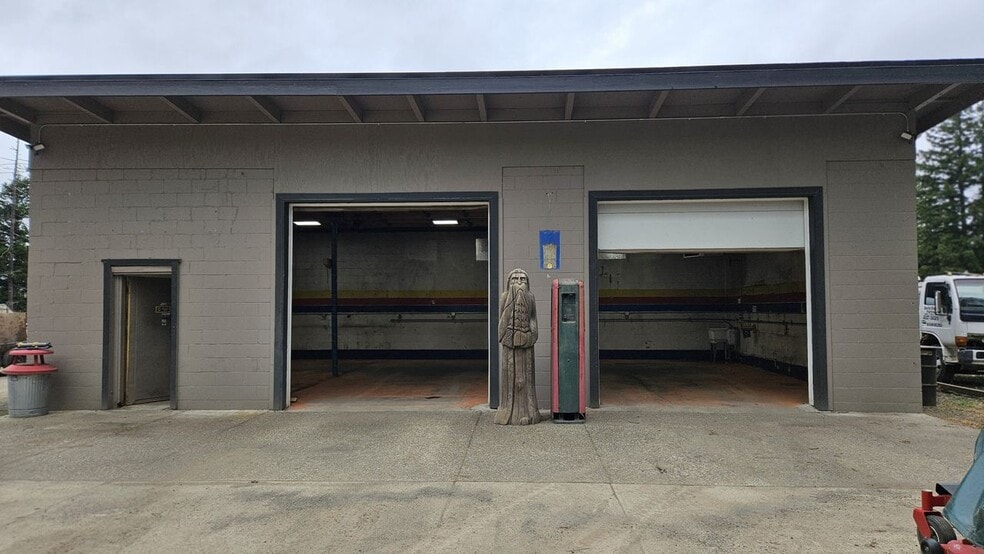 25601 Washington 3, Belfair, WA for lease - Primary Photo - Image 1 of 2