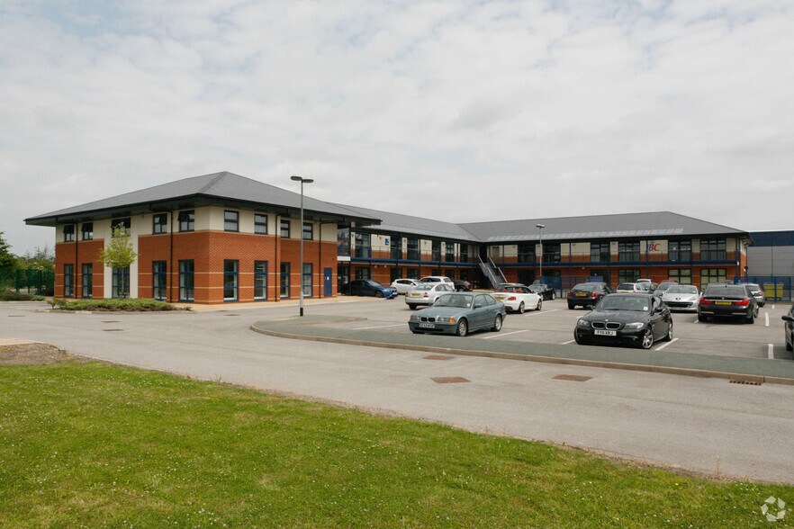 Colliery Ln, Manchester à louer - Photo du bâtiment - Image 1 de 4