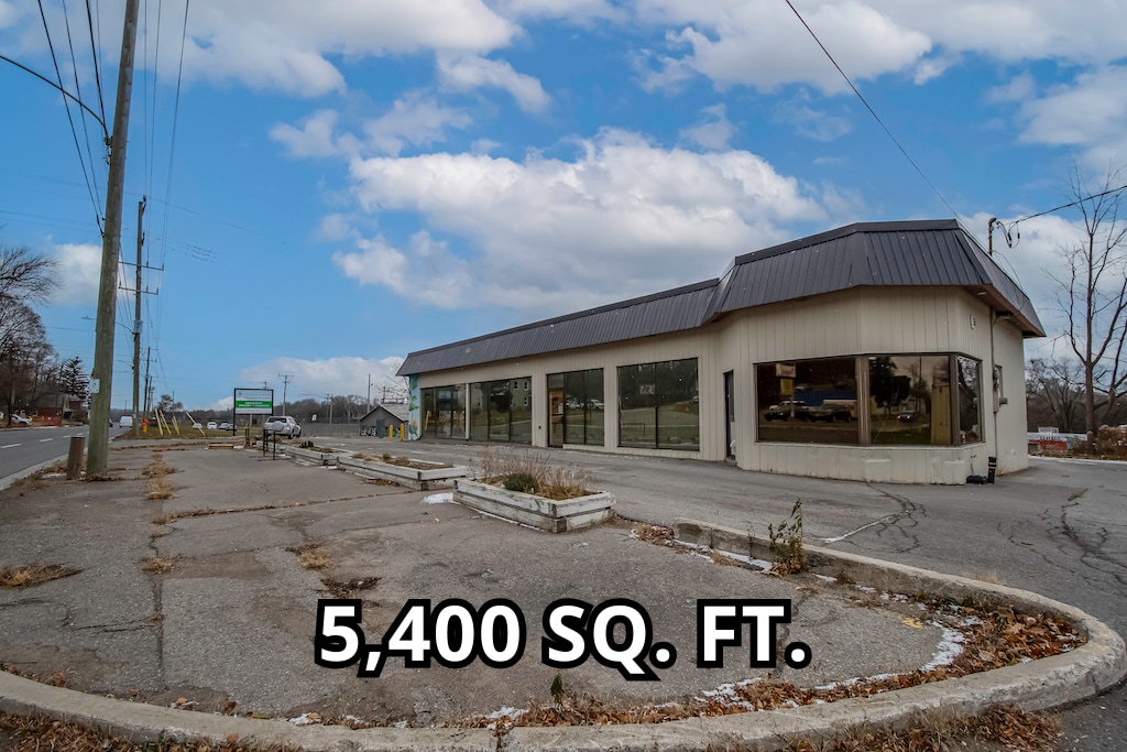 904 Water St, Peterborough, ON à louer Photo principale- Image 1 de 36