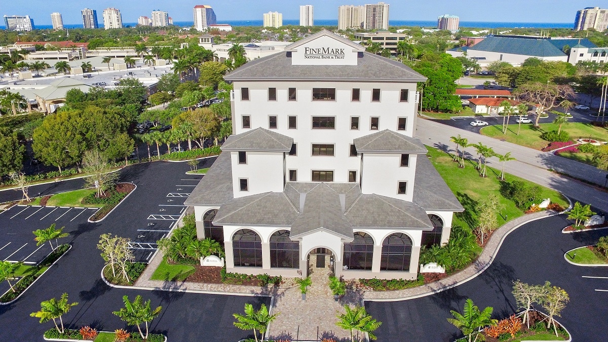 800 Laurel Oak Dr, Naples, FL à vendre Photo du bâtiment- Image 1 de 1