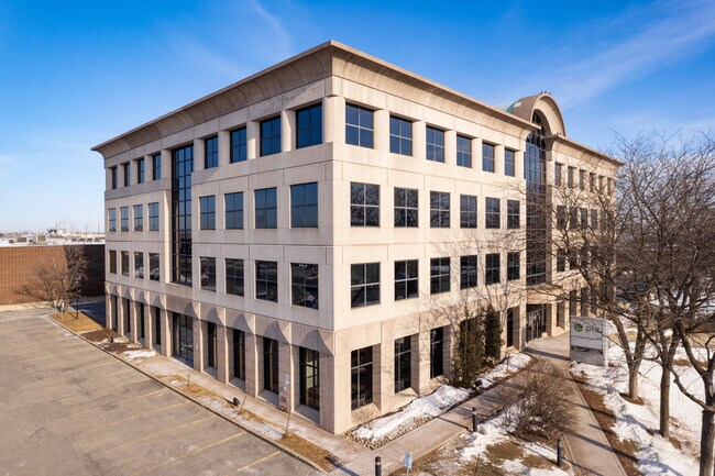 Plus de détails pour 3773-3777 Boul De La Côte-Vertu, Montréal, QC - Bureau à louer