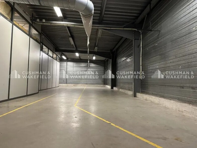 Rue Jean Perrin, Eckbolsheim for sale - Interior Photo - Image 1 of 8