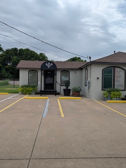 429 N State Highway 342, Red Oak, TX à vendre - Photo du bâtiment - Image 2 de 27