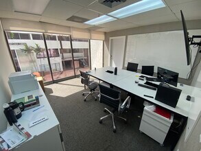 301 Almeria Ave, Coral Gables, FL for lease Interior Photo- Image 2 of 4