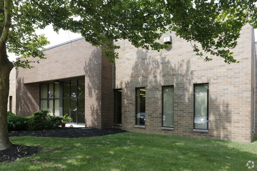 16 Chapin Rd, Pine Brook, NJ for lease - Building Photo - Image 2 of 4