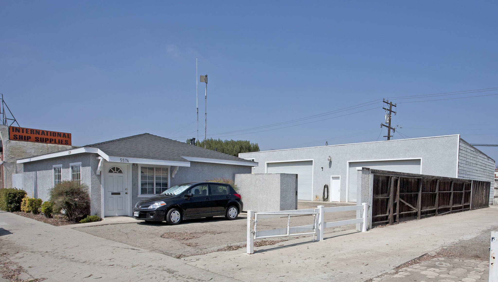 5574 Atlantic Ave, Long Beach, CA à vendre Photo principale- Image 1 de 1