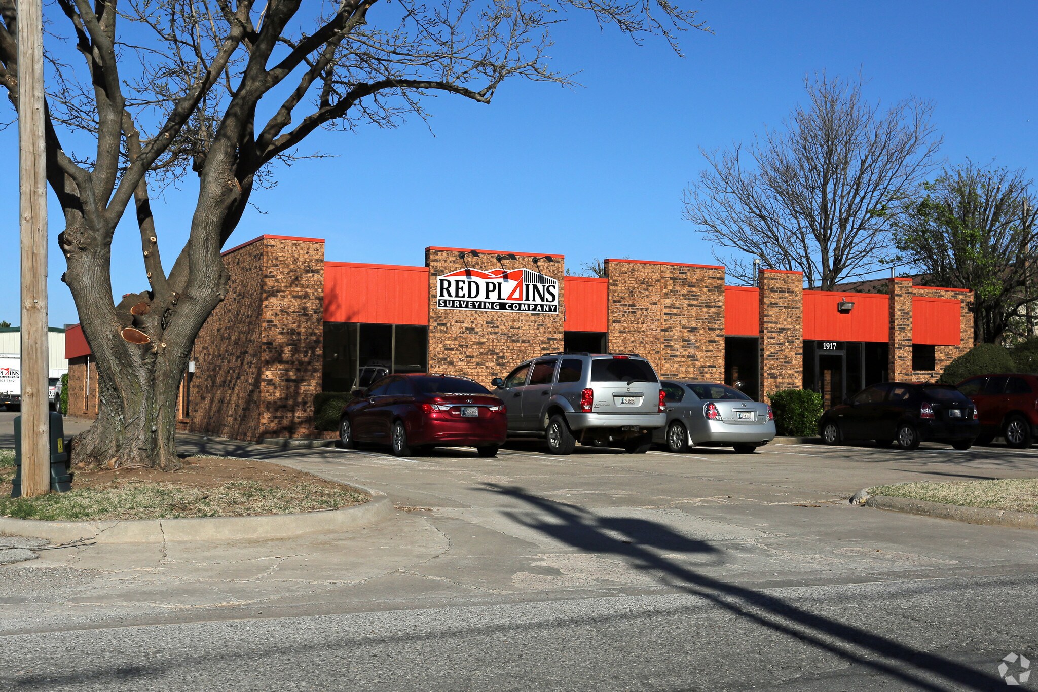 1917 S Harvard Dr, Oklahoma City, OK for lease Primary Photo- Image 1 of 28