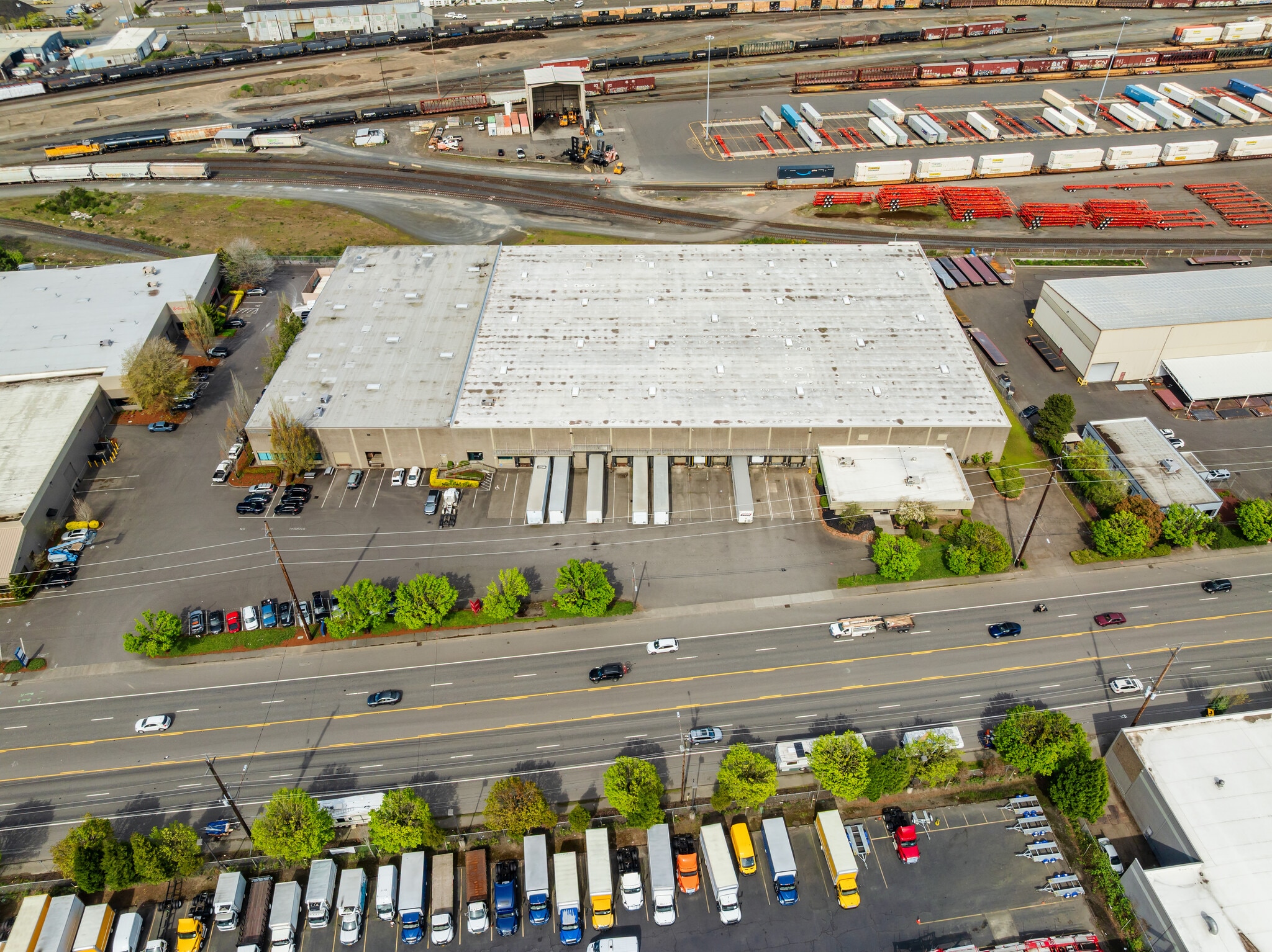 4240-4270 NW Yeon Ave, Portland, OR for lease Interior Photo- Image 1 of 1