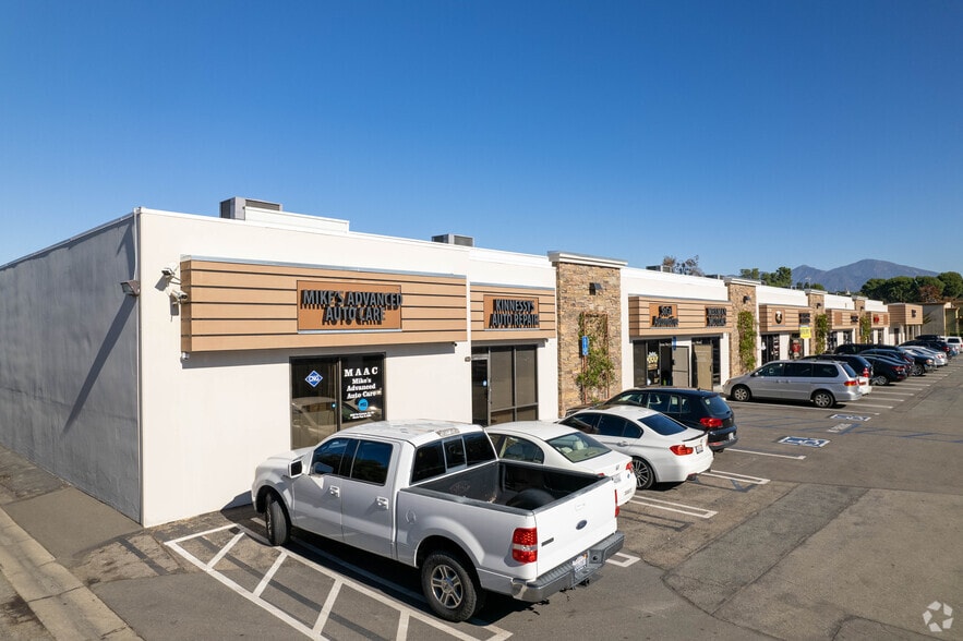 24002 Via Fabricante, Mission Viejo, CA for lease - Building Photo - Image 2 of 20