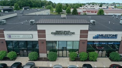 129 Commercial Dr, Yorkville, IL for lease Building Photo- Image 1 of 4