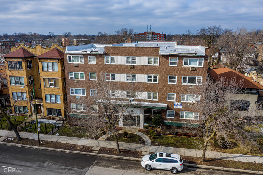 38 N Central Ave, Chicago, IL à vendre - Photo du bâtiment - Image 1 de 1