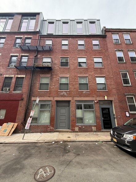 104 Prince St, Boston, MA à vendre - Photo du bâtiment - Image 1 de 28