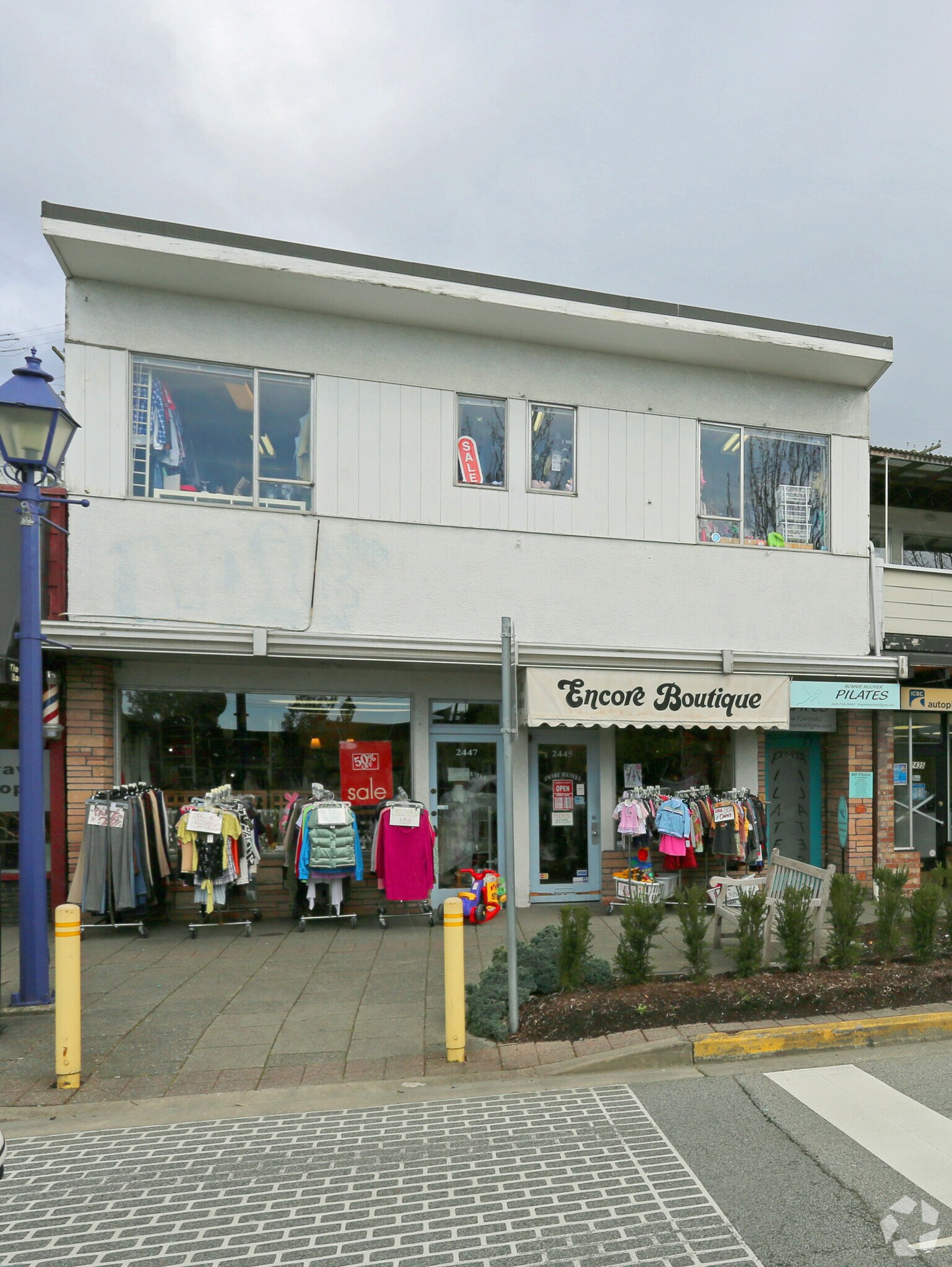 2443-2447 SW Marine Dr, West Vancouver, BC for sale Primary Photo- Image 1 of 1