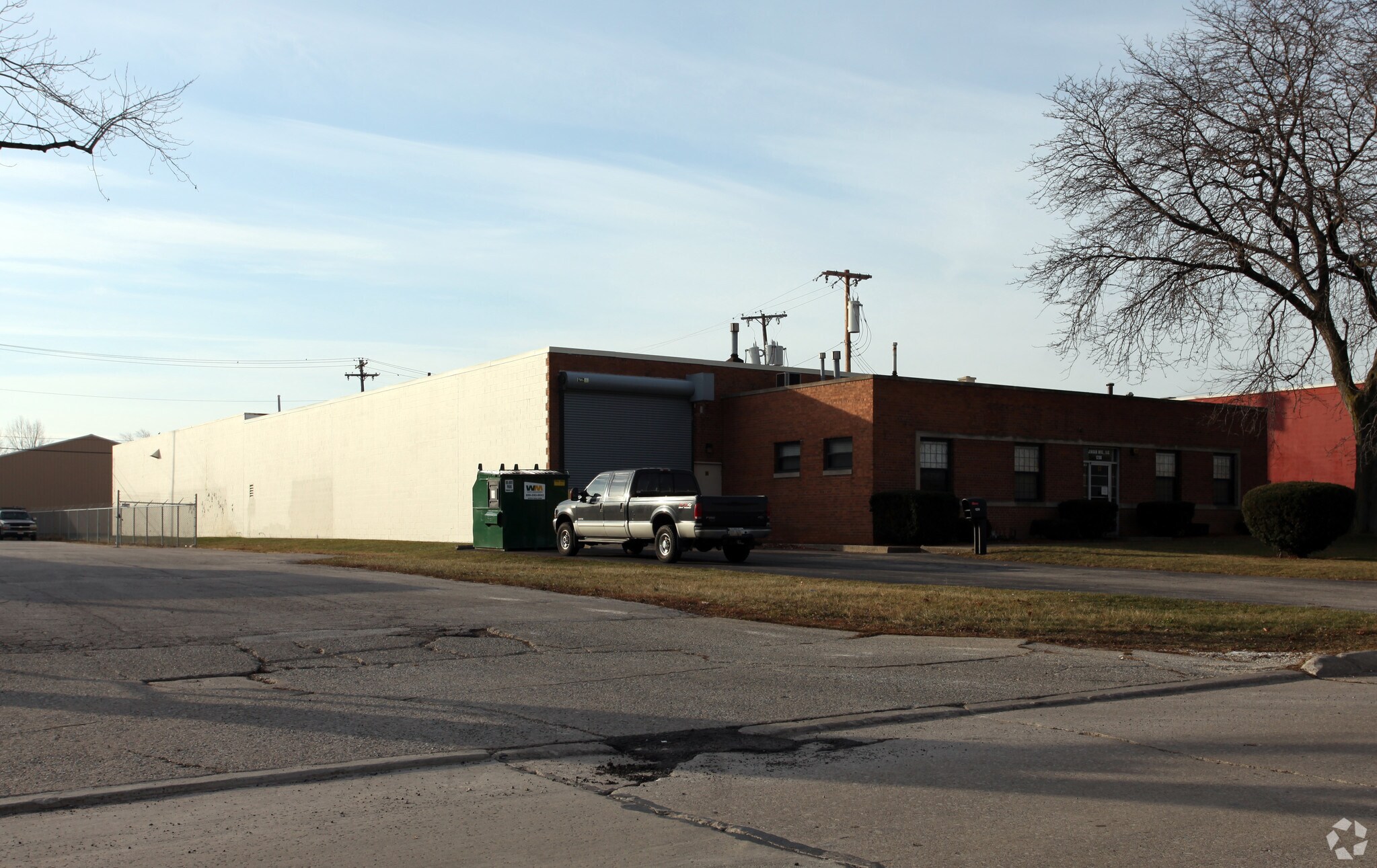 1230 S Expressway Dr, Toledo, OH à louer Photo principale- Image 1 de 7