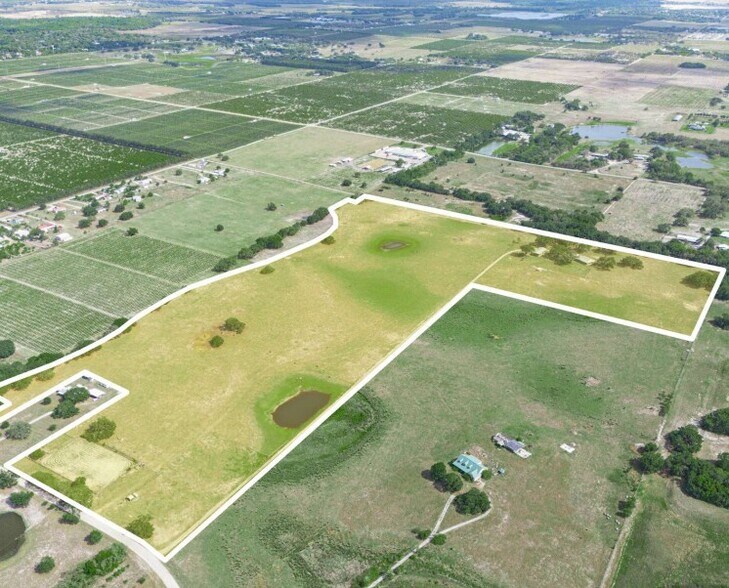 4880 Bannon Island Rd, Haines City, FL à vendre - Photo du bâtiment - Image 1 de 1