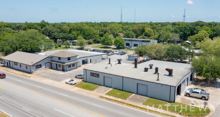 2018 W St, Pensacola, FL à vendre - Photo du bâtiment - Image 2 de 3
