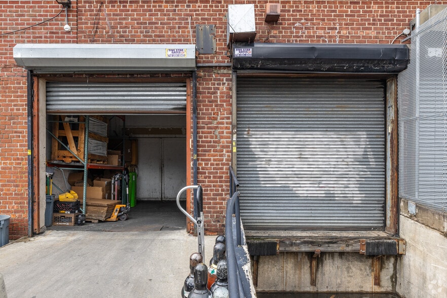 107-20 Avenue D, Brooklyn, NY for lease - Building Photo - Image 3 of 6