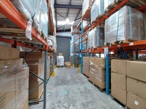 George St, Lincoln for lease Interior Photo- Image 1 of 4