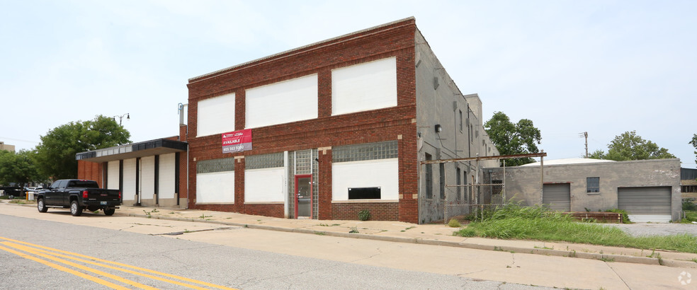 11 NW 8th St, Oklahoma City, OK for lease - Building Photo - Image 3 of 10