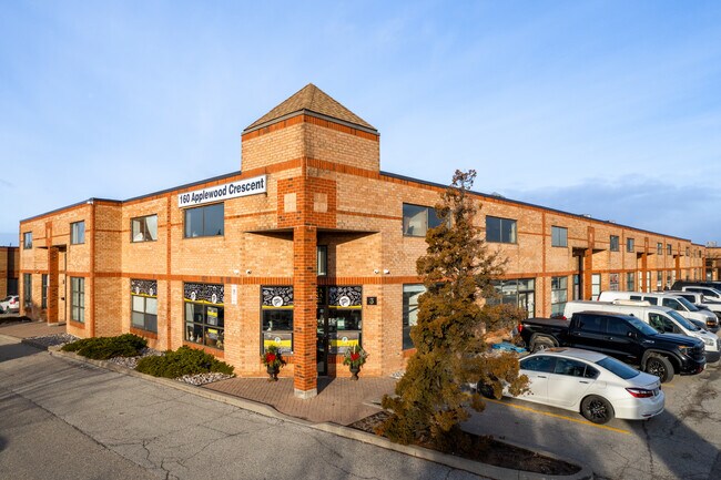 Plus de détails pour 160 Applewood Cres, Vaughan, ON - Industriel à louer