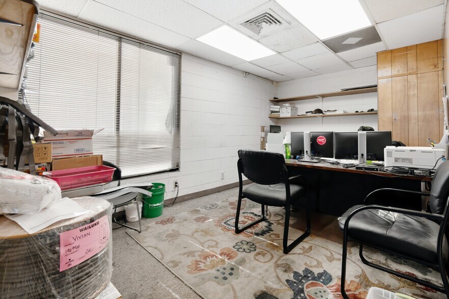 610 Eluene Pl, Wailuku, HI à vendre - Photo intérieure - Image 2 de 17